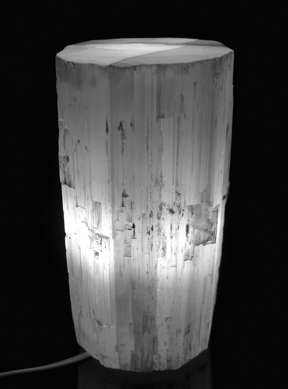 Lampe en sélénite, environ 22 cm blanc