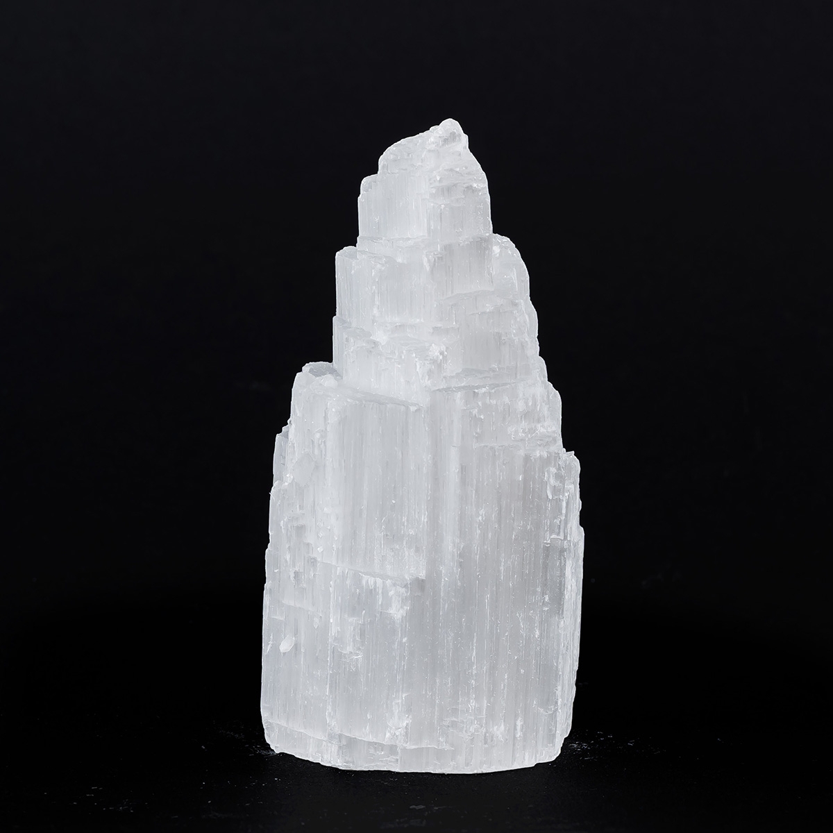 Montagne de cristal de sélénite naturelle ca 300g